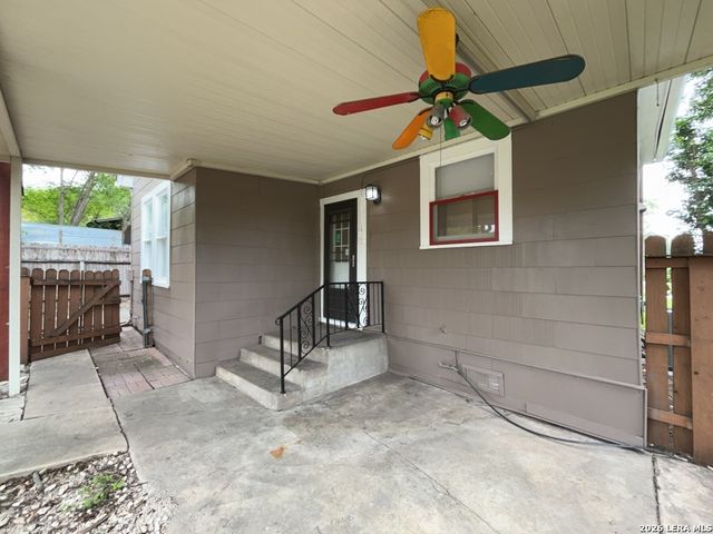 205 Eleanor Ave, San Antonio, TX 78209