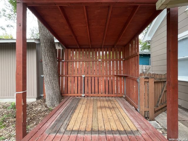 205 Eleanor Ave, San Antonio, TX 78209