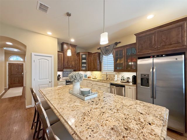 2021 Garden Park Circle, Richardson, TX 75080