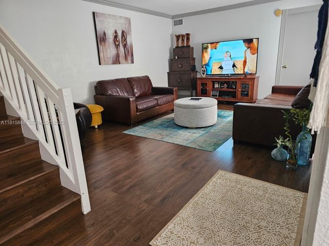 8457 Boca Rio Dr, Boca Raton, FL 33433