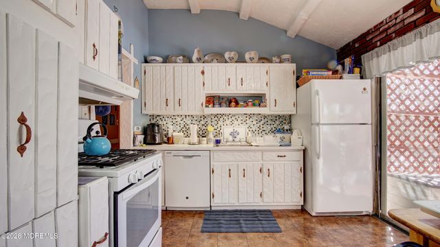 159 Newbury Road, Howell, NJ 07731