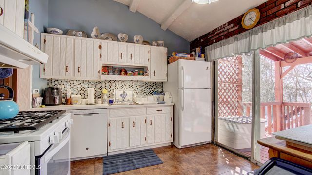 159 Newbury Road, Howell, NJ 07731