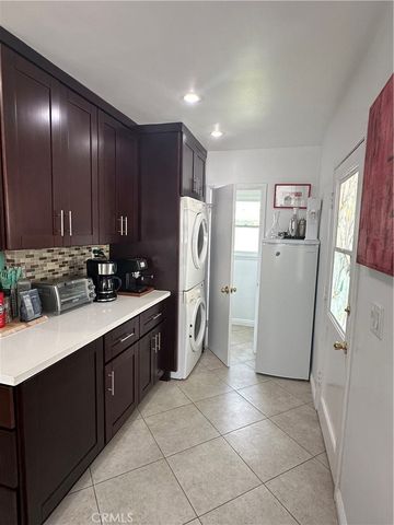 12811 Cumpston, Valley Village, CA 91607