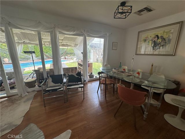 12811 Cumpston, Valley Village, CA 91607