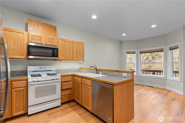 13796 Seaview Way, Anacortes, WA 98221