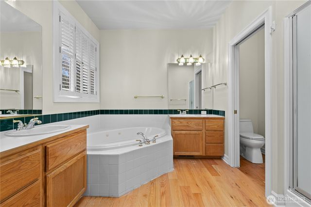 13796 Seaview Way, Anacortes, WA 98221