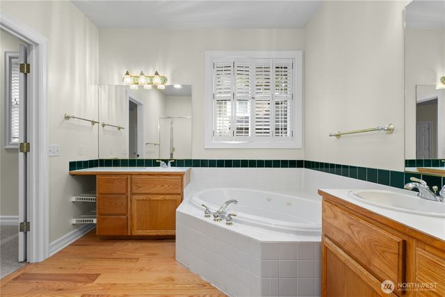 13796 Seaview Way, Anacortes, WA 98221