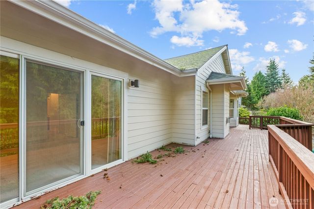 13796 Seaview Way, Anacortes, WA 98221