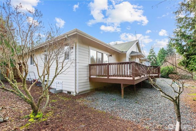 13796 Seaview Way, Anacortes, WA 98221
