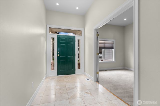 13796 Seaview Way, Anacortes, WA 98221