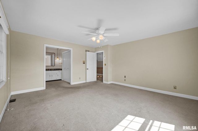 131 E MORNINGSIDE Drive, Peoria, IL 61614