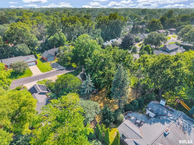 131 E MORNINGSIDE Drive, Peoria, IL 61614
