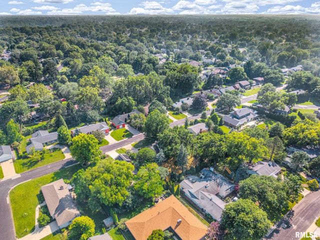 131 E MORNINGSIDE Drive, Peoria, IL 61614
