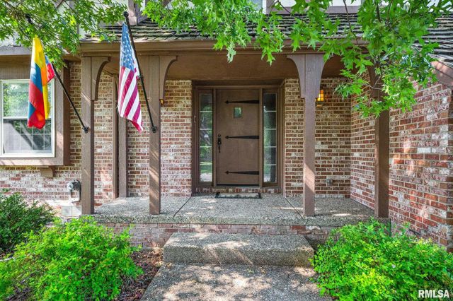 131 E MORNINGSIDE Drive, Peoria, IL 61614