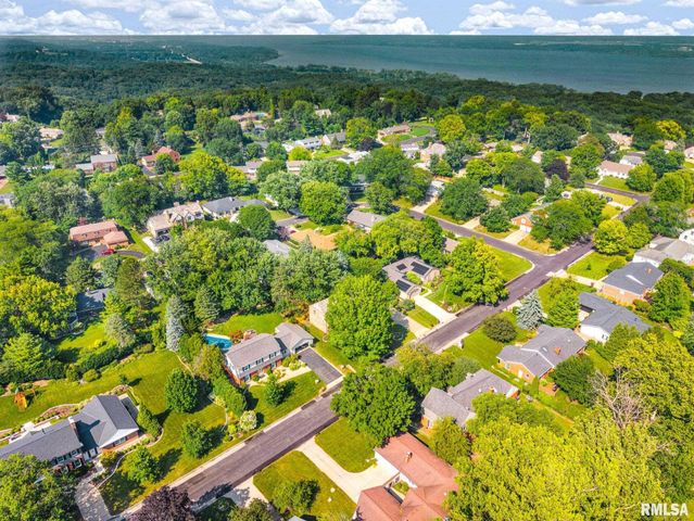 131 E MORNINGSIDE Drive, Peoria, IL 61614