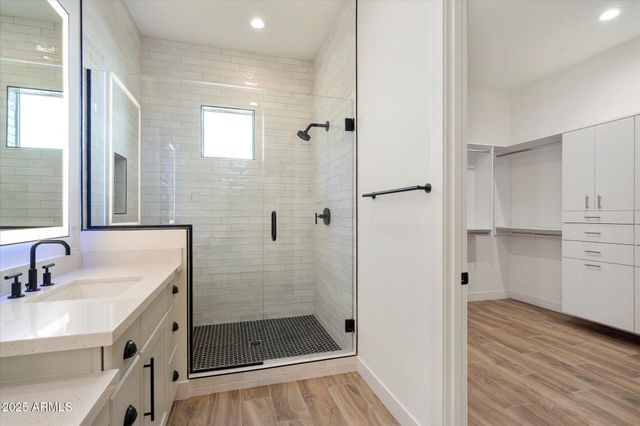 17146 W MOUNTAINAIR Street, Surprise, AZ 85388