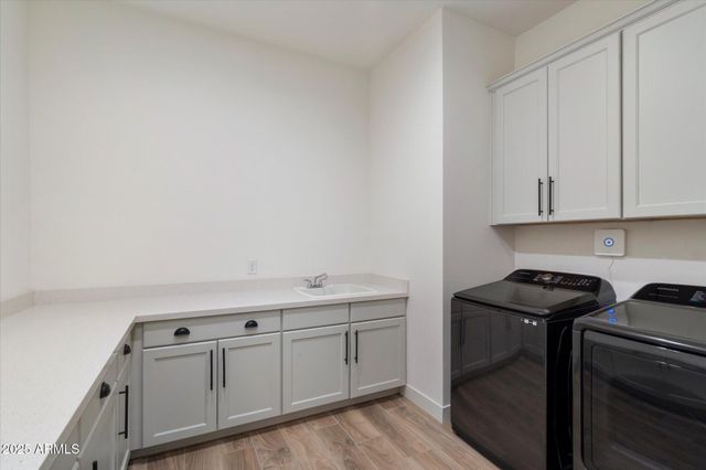 17146 W MOUNTAINAIR Street, Surprise, AZ 85388