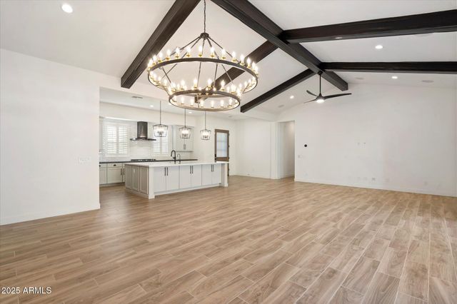 17146 W MOUNTAINAIR Street, Surprise, AZ 85388