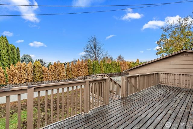 3010 NW Cascade Avenue, East Wenatchee, WA 98802