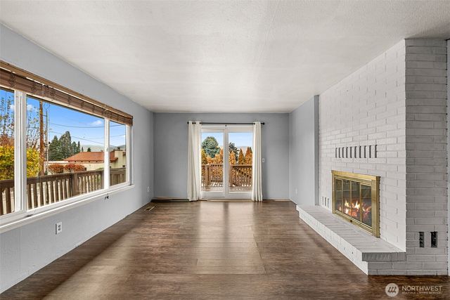 3010 NW Cascade Avenue, East Wenatchee, WA 98802