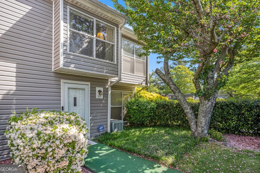 105 Governors Drive, Forest Park, GA 30297