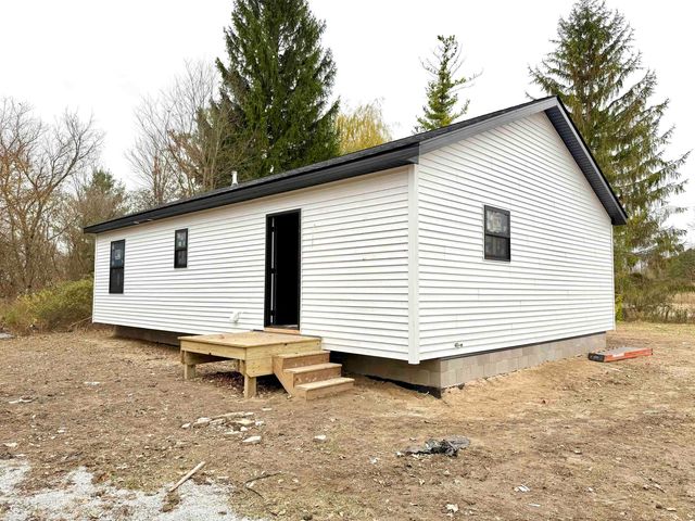 385 Mayer Road, St Clair Twp, MI 48079