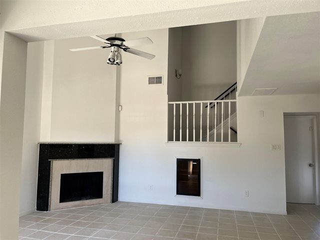 12327 Crest Lake Drive, Houston, TX 77072