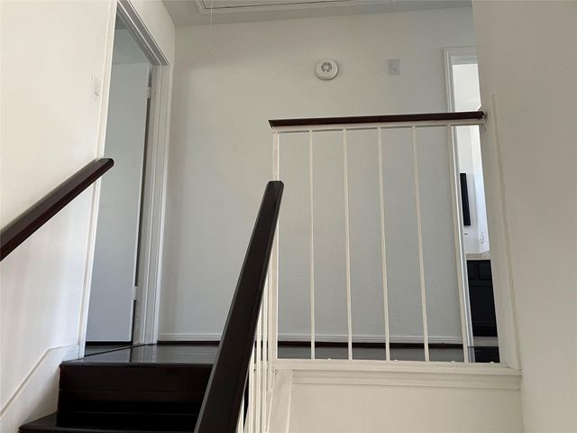 12327 Crest Lake Drive, Houston, TX 77072