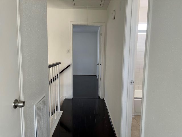 12327 Crest Lake Drive, Houston, TX 77072