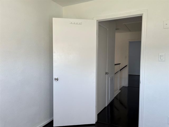 12327 Crest Lake Drive, Houston, TX 77072