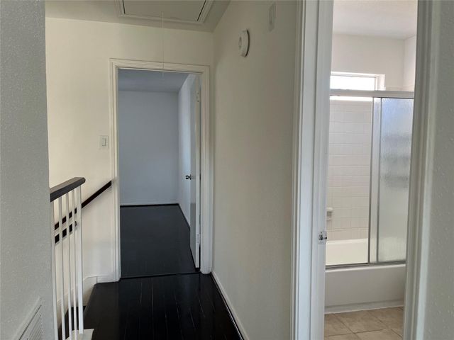 12327 Crest Lake Drive, Houston, TX 77072