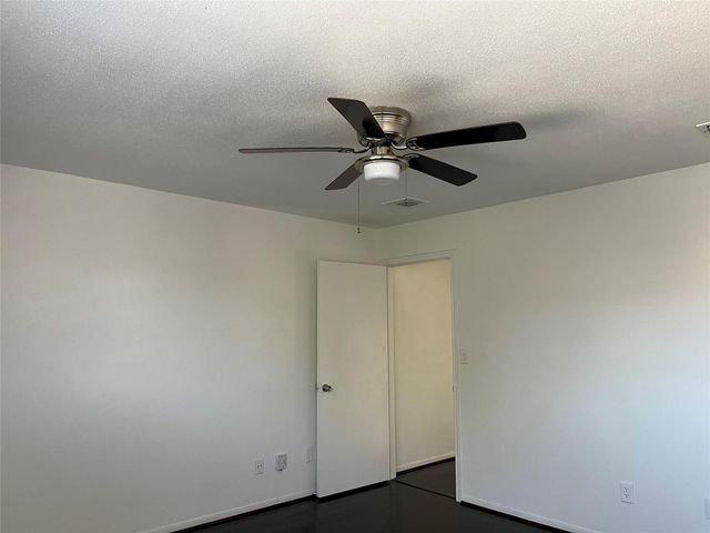 12327 Crest Lake Drive, Houston, TX 77072