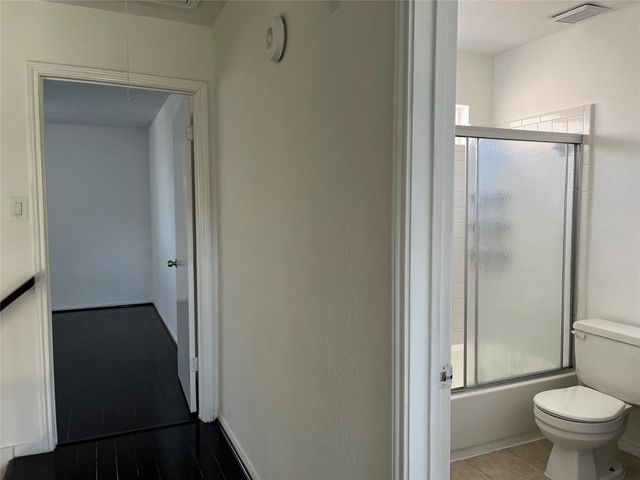 12327 Crest Lake Drive, Houston, TX 77072