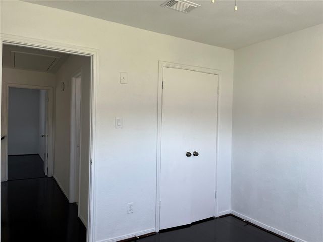 12327 Crest Lake Drive, Houston, TX 77072