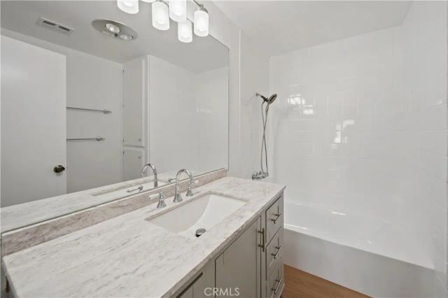 23930 Los Codona Avenue 204, Torrance, CA 90505