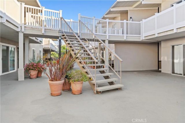 23930 Los Codona Avenue 204, Torrance, CA 90505