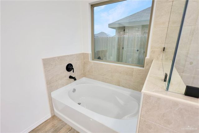 7304 N 55th Lane, Mission, TX 78573