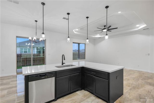 7304 N 55th Lane, Mission, TX 78573