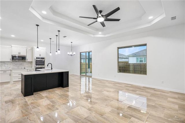 7304 N 55th Lane, Mission, TX 78573