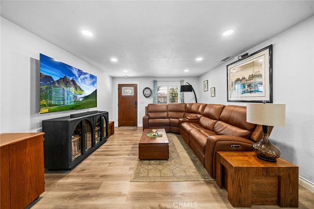 545 D Street, Ramona, CA 92065