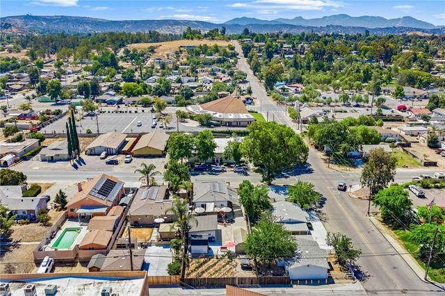 545 D Street, Ramona, CA 92065