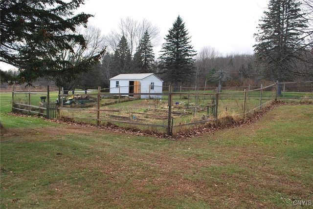 211 Munger Hill Road, Mexico, NY 13114