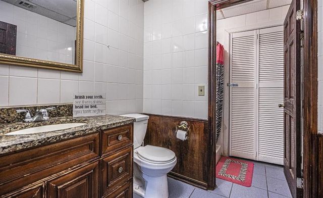 7029 NW 12th Street, Oklahoma City, OK 73127