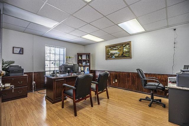 7029 NW 12th Street, Oklahoma City, OK 73127