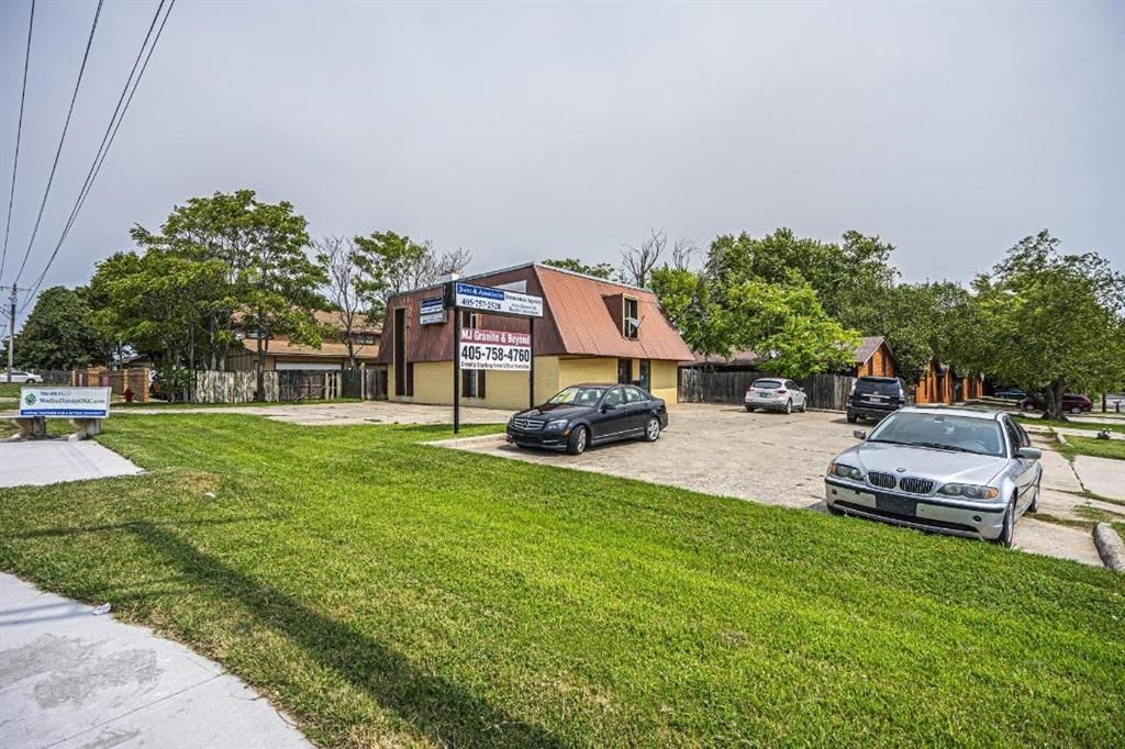 7029 NW 12th Street, Oklahoma City, OK 73127