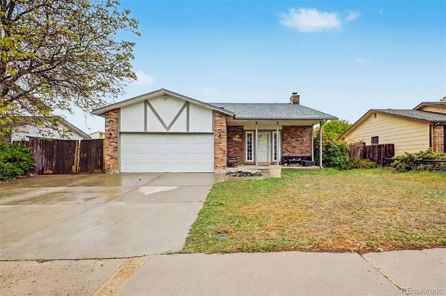 10088 Elizabeth Street, Thornton, CO 80229