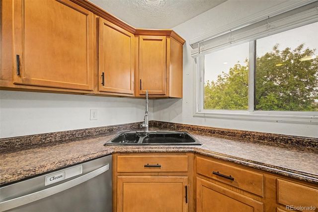 10088 Elizabeth Street, Thornton, CO 80229