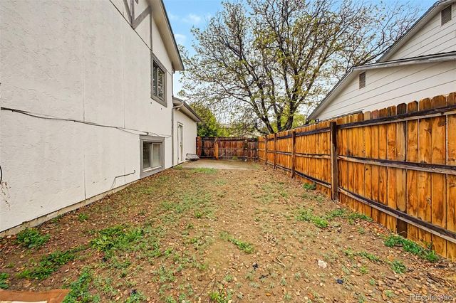 10088 Elizabeth Street, Thornton, CO 80229