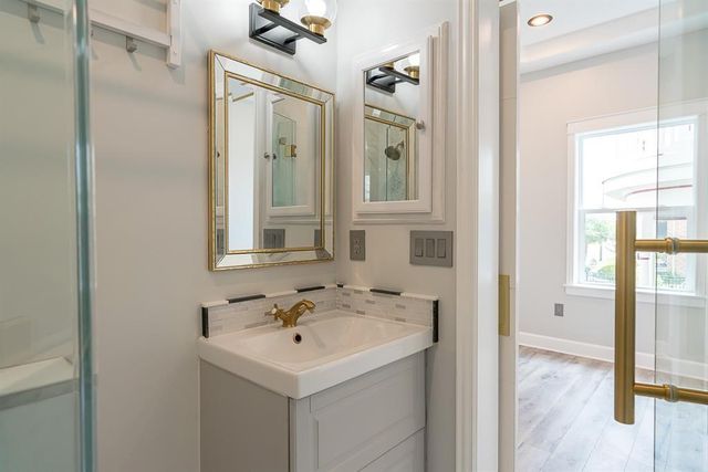 1801 Rosenberg Street 202, Galveston, TX 77550