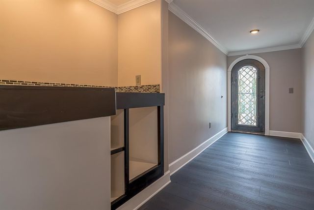 1801 Rosenberg Street 202, Galveston, TX 77550